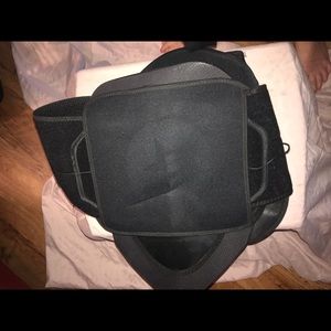 Adjustable back brace
